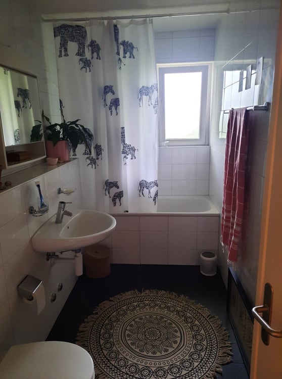 Schöne 1-Zimmerwohnung äussere Enge 4