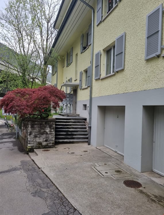 Schöne 1-Zimmerwohnung äussere Enge 2