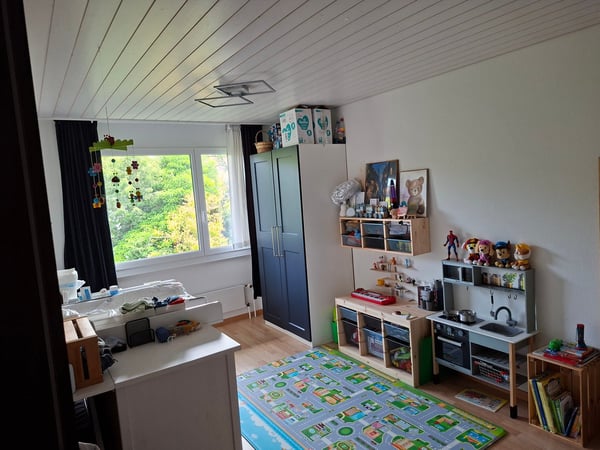 Grosszügige 4.5-Zimmer-Wohnung in ruhiger Lage 7