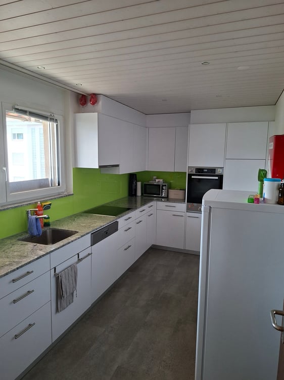 Grosszügige 4.5-Zimmer-Wohnung in ruhiger Lage 10