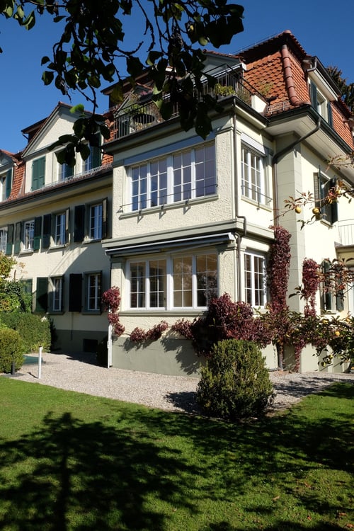 4-Zimmerwohnung mit grossem Garten in der Elfenau 1