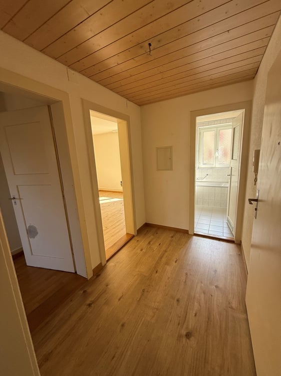 BEFRISTETES WOHNEN 2-Zimmerwohnung im beliebten Lorrainequartier 3