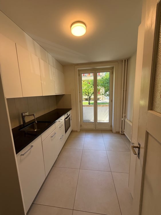 BEFRISTETES Wohnen 3 Zimmerwohnung im beliebten Lorrainequartier 2