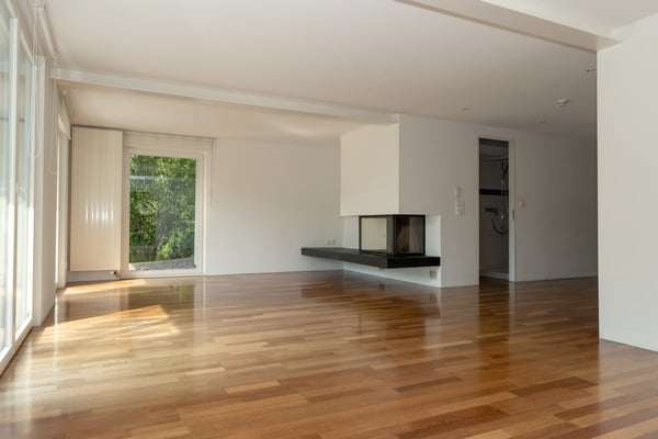 Rustikale Eleganz in Gümligen - freistehendes Chalet mit viel Umschwung 3