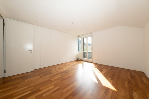 Rustikale Eleganz in Gümligen - freistehendes Chalet mit viel Umschwung 13