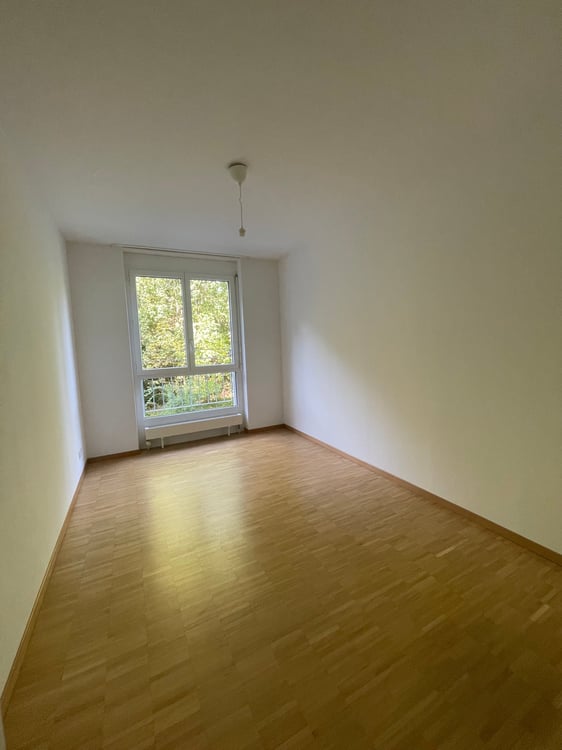 Elegante 4 1/2-Zimmerwohnung im Ostring 7