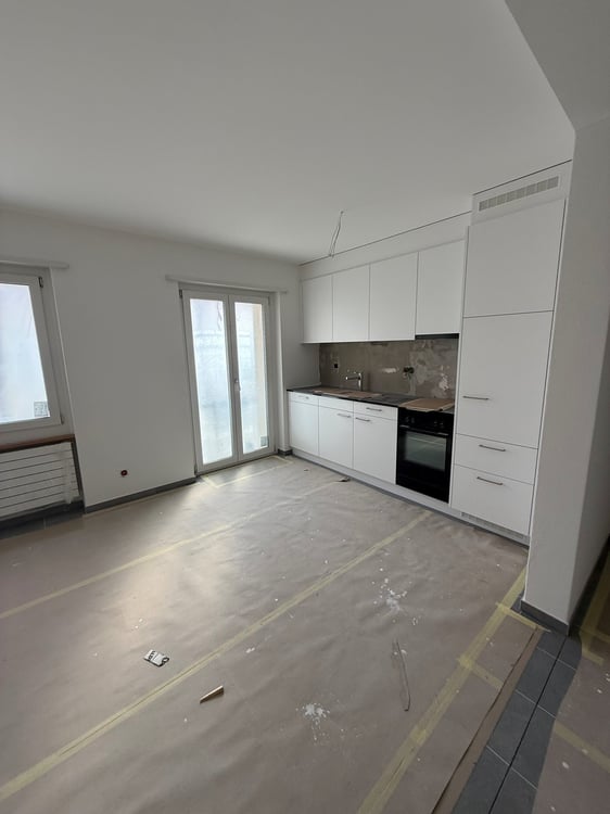FRISCH SANIERTE Studio-Wohnung in der Nähe vom Inselspital 1