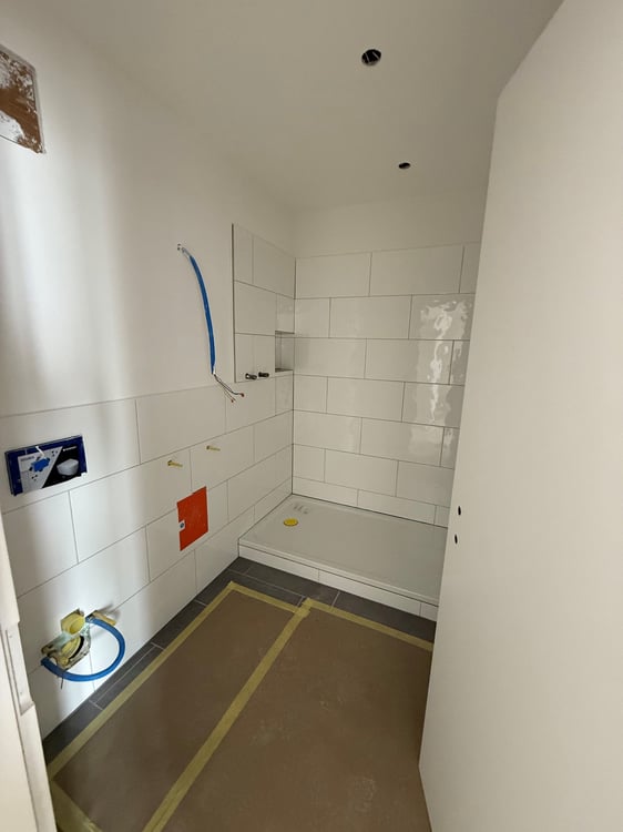 FRISCH SANIERTE Studio-Wohnung in der Nähe vom Inselspital 2