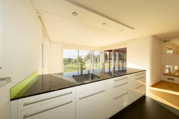 Grüne Oase mit traumhafter Fernsicht - 5.5 Zimmer-Haus in Worb 9