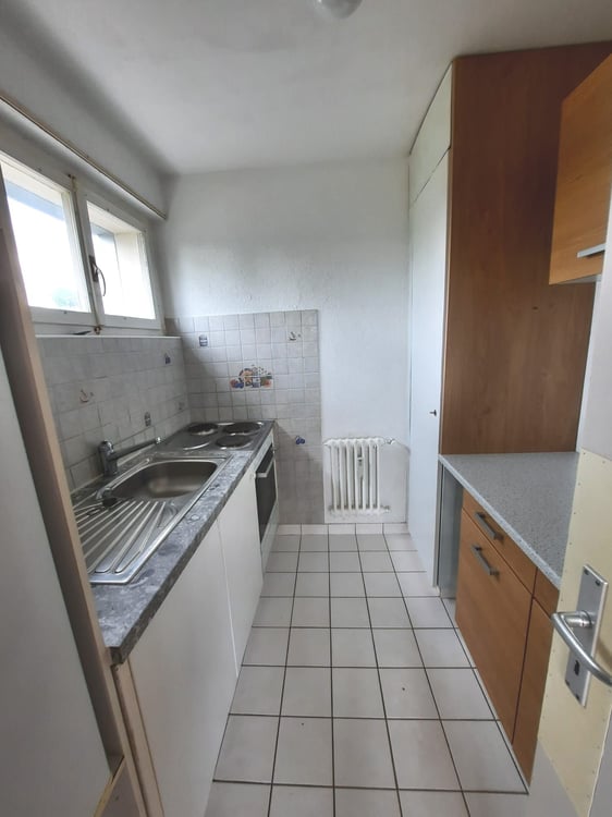 Preiswerte 4.5 Zimmerwohnung in Huttwil 2.OG 8