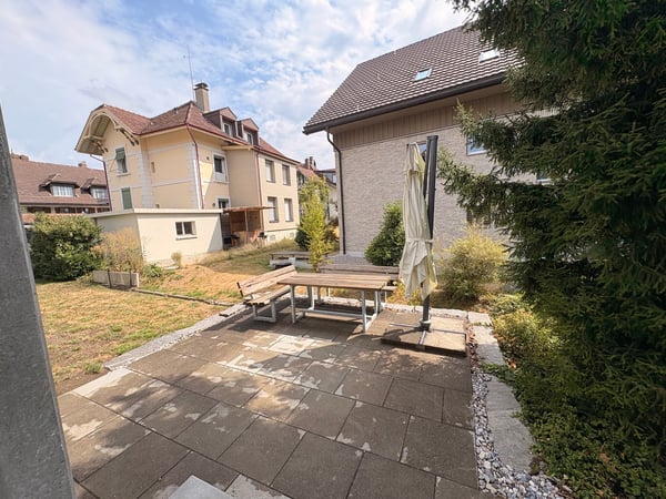 Aussergewöhnliche Wohnung mit viel Platz und Nutzungsmöglichkeiten 22