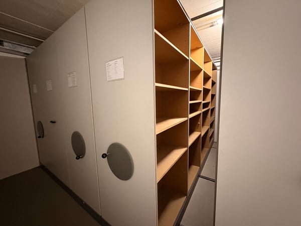 Aussergewöhnliche Wohnung mit viel Platz und Nutzungsmöglichkeiten 16