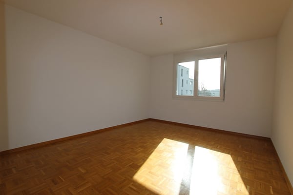 Gemütliche 1-Zimmer-Wohnung mit Balkon in Biel/Bienne 8