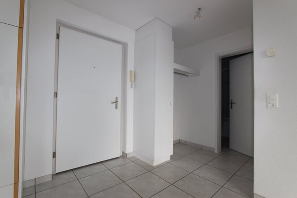 Gemütliche 1-Zimmer-Wohnung mit Balkon in Biel/Bienne 9
