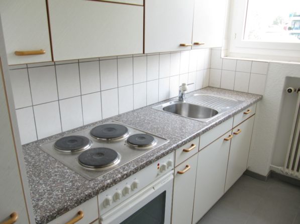 Nähe Kongresshaus/Hallenbad 10