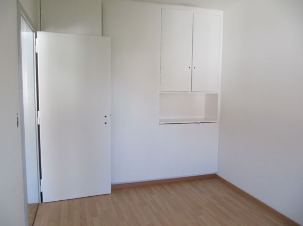 Nähe Kongresshaus/Hallenbad 12