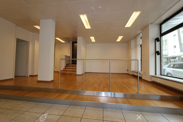 Zwischen Zentralplatz und Kongresshaus an Passantenlage 3
