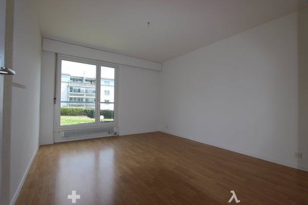 Nähe Wald und Schulen 7