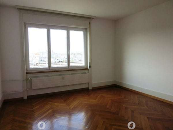 Neu sanierte Wohnung direkt beim Bieler Hauptbahnhof 7