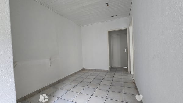 Beste Lage vis-à-vis vom Bahnhof 3