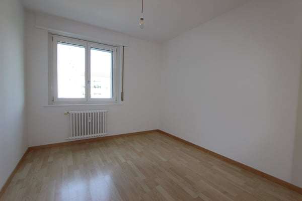 Wohnung mit guten Grundriss und grossem Balkon 8
