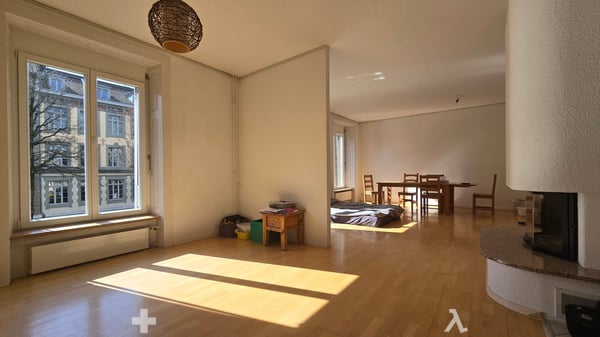 Charmante 5.5-Zimmer-Duplex-Wohnung in Biel / Neue Parkettböden 3