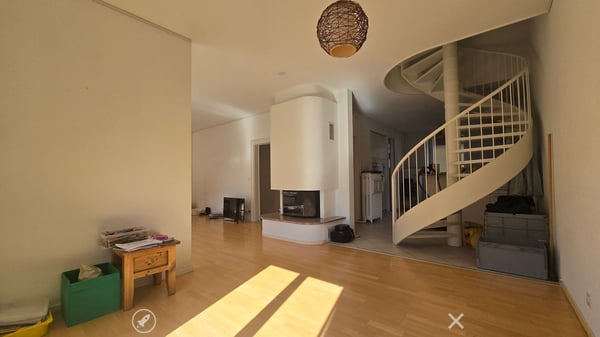 Charmante 5.5-Zimmer-Duplex-Wohnung in Biel / Neue Parkettböden 2