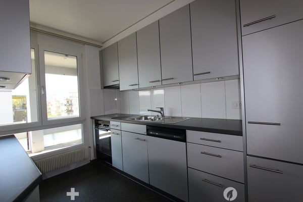 An bevorzugter Wohnlage in Biel-Mett 6
