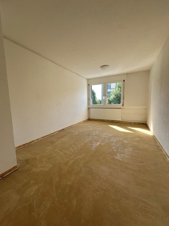 Charmante 5.5-Zimmer-Duplex-Wohnung in Biel / Neue Parkettböden 10