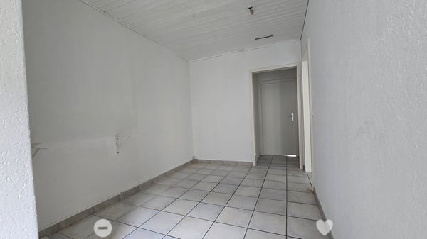 Beste Lage vis-à-vis vom Bahnhof 3