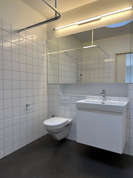 Moderne 2.5-Zimmer-Wohnung mit Balkon 8