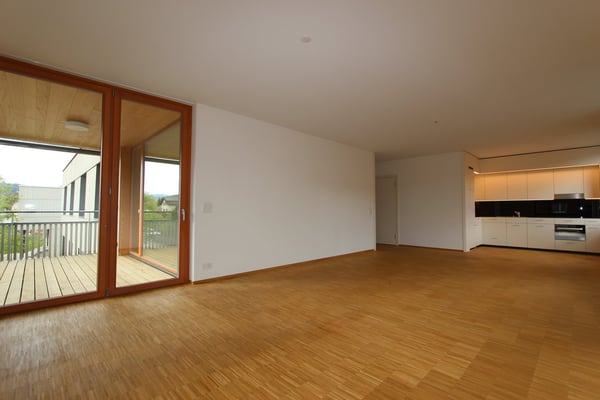 Moderne 2.5-Zimmer-Wohnung mit Balkon 4