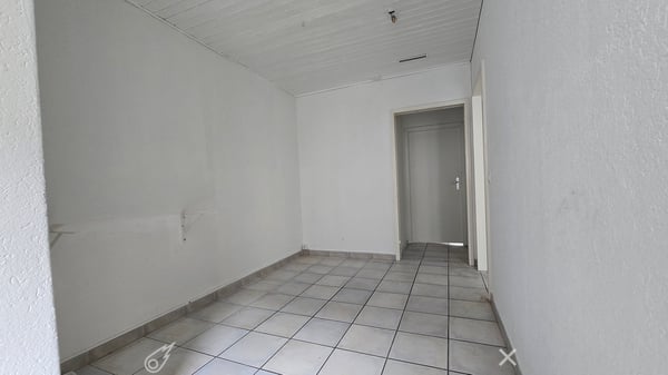 Beste Lage vis-à-vis vom Bahnhof 3
