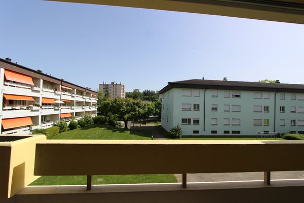 Frisch sanierte 4.5-Zimmer-Wohnung mit Balkon und Aussicht in Lyss 13