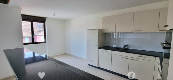 Grosszügige 1.5-Zimmer-Wohnung mit Balkon 2