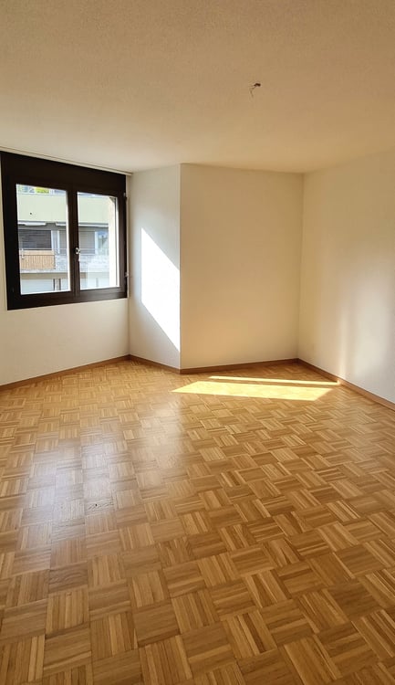 Grosszügige 4.5-Zimmer-Wohnung mit Balkon 8
