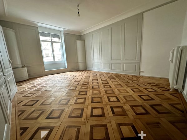 Einmalige Wohnung in der Bieler Altstadt 4