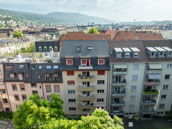 Super schöne Single-Dachwohnung mit privater Rooftop Terrasse 2