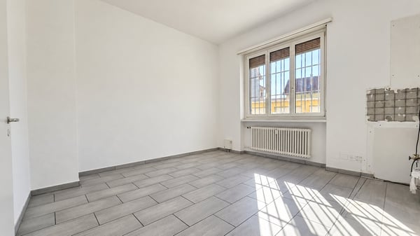 Gewerbefläche an attraktiver Lage in Biel 7