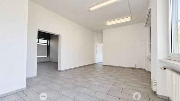 Gewerbefläche an attraktiver Lage in Biel 5