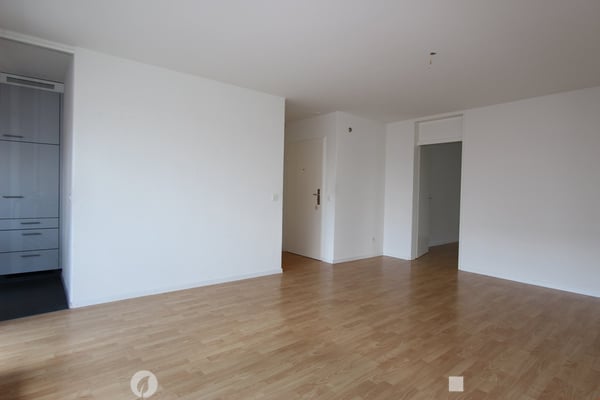 Helle 2-Zimmer-Wohnung mit Balkon und schöner Aussicht in Biel/Bienne 6