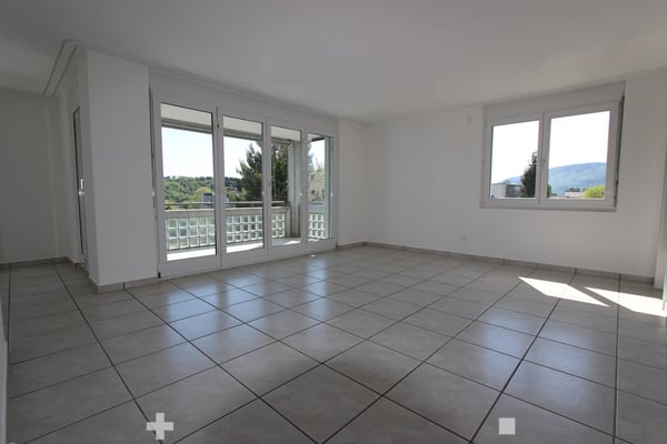 Helle 4.5-Zimmer-Wohnung mit Balkon und schöner Aussicht in Biel/Bienne 6
