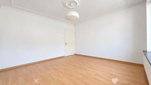 Sonniger Balkon und nahe vom Bahnhof 4