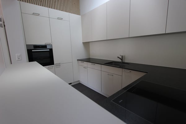 Très bel appartement en attique à Péry 3