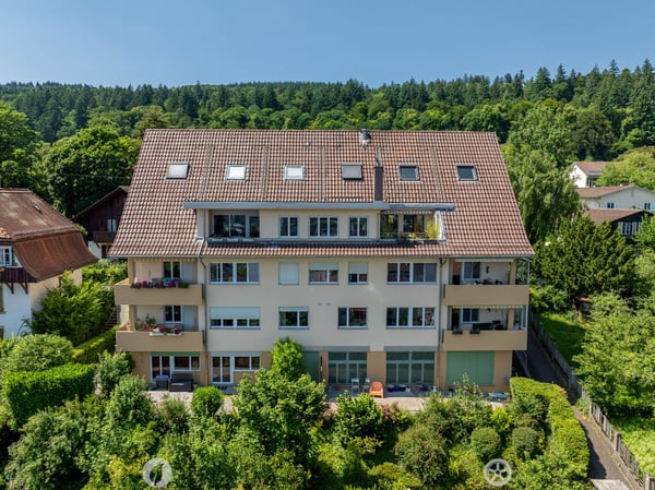 Charmante 5-Zimmer-Wohnung mit Panoramablick 1