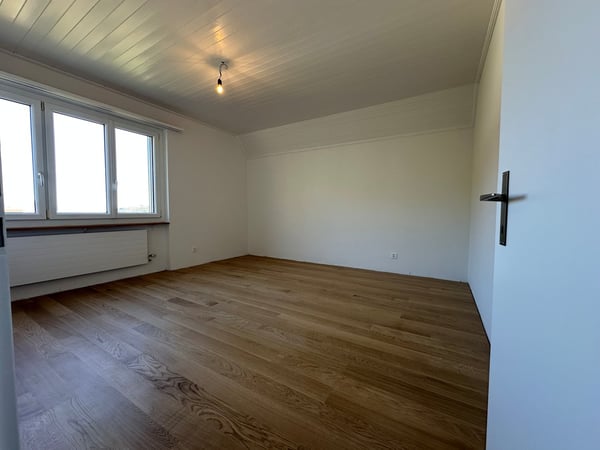 Charmante 5-Zimmer-Wohnung mit Panoramablick 8