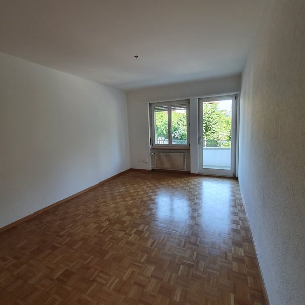Grosszügige Wohnung in beliebtem Wohnquartier 9