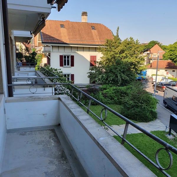 Grosszügige Wohnung in beliebtem Wohnquartier 10