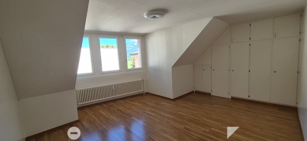 Charmante Wohnung mit Balkon direkt im Zentrum von Interlaken 7