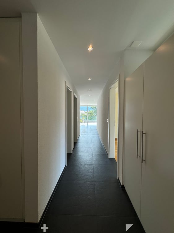 Hochwertige Attika-Wohnung zu vermieten 5